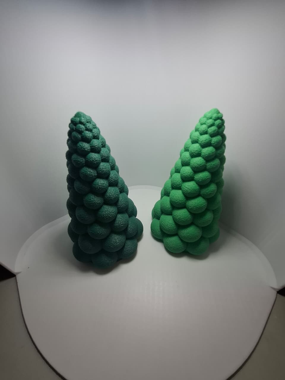 Árbol de Navidad Minimalista 3D "Bubble" - Ideal Escritorio y Oficina